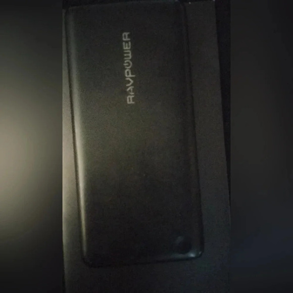 RavPower 26800mahBank/portable charger - Picture 2 of 4